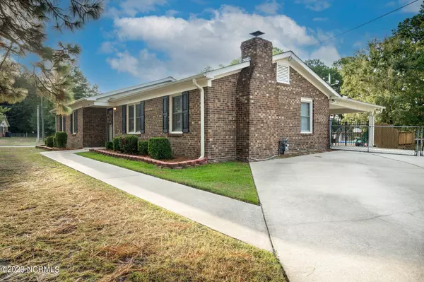 101 Clubview Court, Rocky Mount, NC 27804