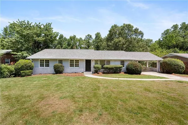 2619 Colonial DR, College Park, GA 30337