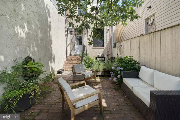 2011 GOUGH ST, Baltimore, MD 21231