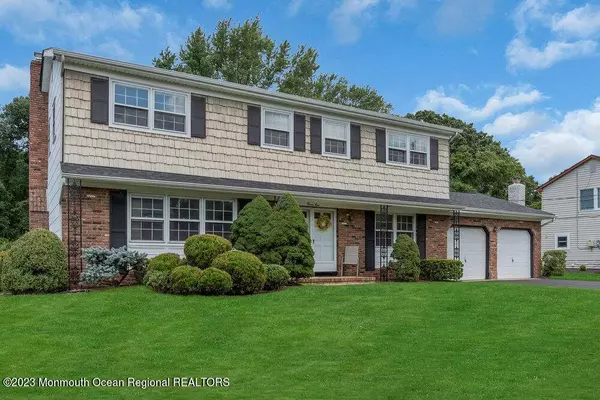 31 Sudbury Road, Morganville, NJ 07751