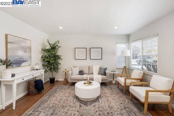 17011 Via Margarita, San Lorenzo, CA 94580