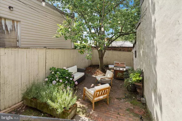 2011 GOUGH ST, Baltimore, MD 21231