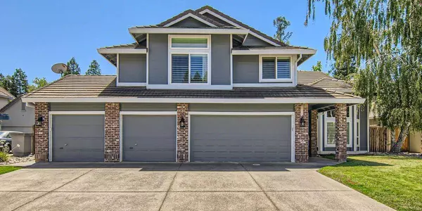 9208 Bella Vista PL, Elk Grove, CA 95624