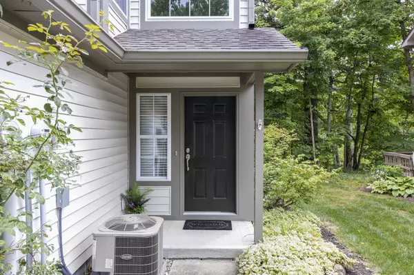 11531 Hidden Bay, Indianapolis, IN 46236