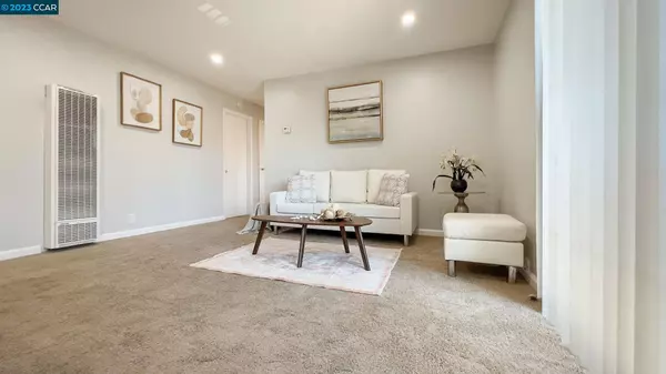 1133 Meadow Ln #10, Concord, CA 94520