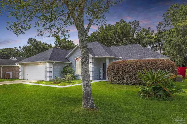 3534 Ashmore Ln, Pace, FL 32571