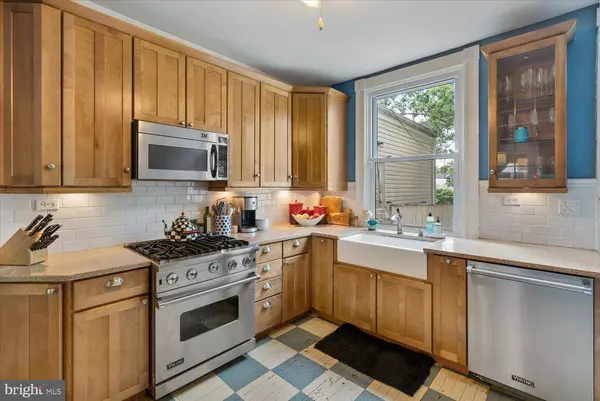 2011 GOUGH ST, Baltimore, MD 21231