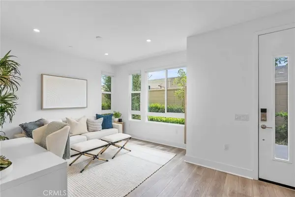 631 Cardiff Reef, Costa Mesa, CA 92627