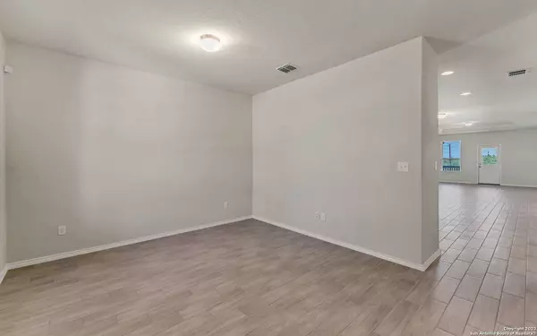 427 Salz Way, San Antonio, TX 78260