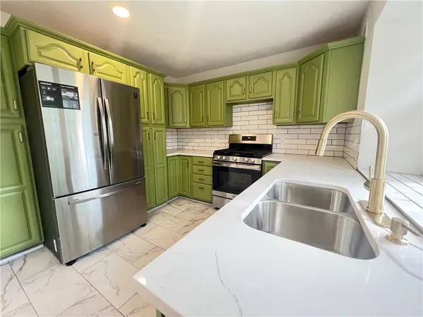 12812 Corrington AVE, Grandview, MO 64030