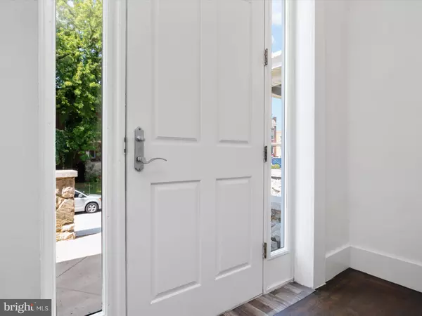 5029 QUEENSBERRY AVE, Baltimore, MD 21215