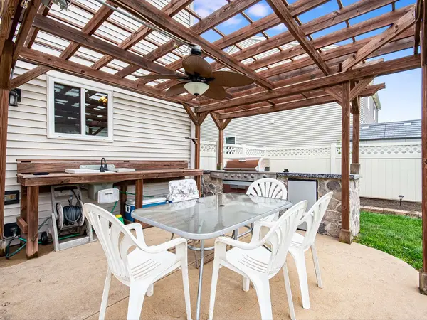 6312 Colton Ridge CT, Plainfield, IL 60586