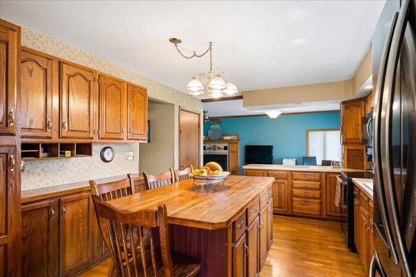 605 Herman Ct, Onalaska, WI 54650