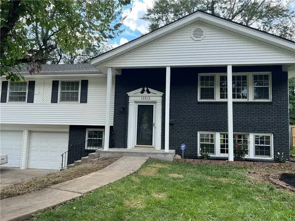 12812 Corrington AVE, Grandview, MO 64030