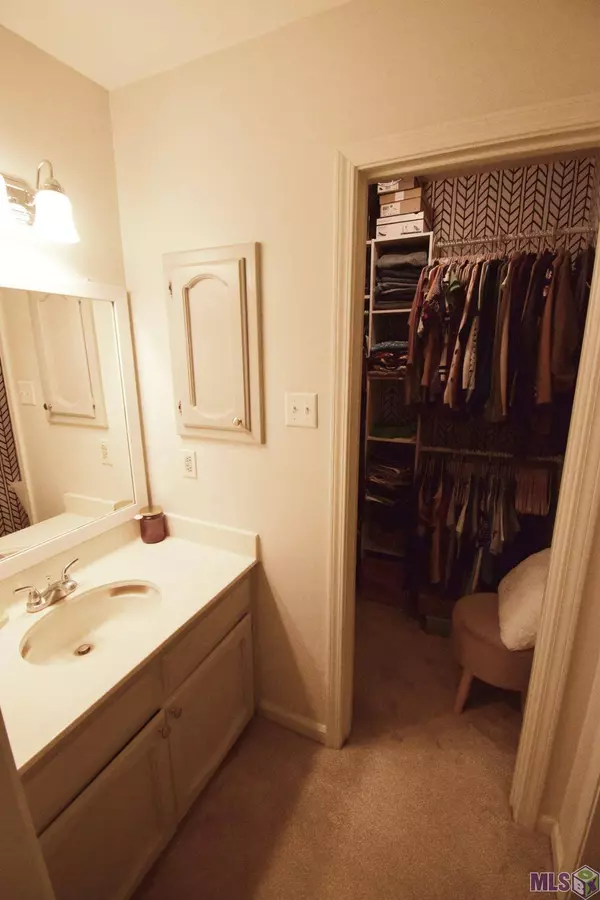 15628 SHENANDOAH SQUARE AVE, Baton Rouge, LA 70817