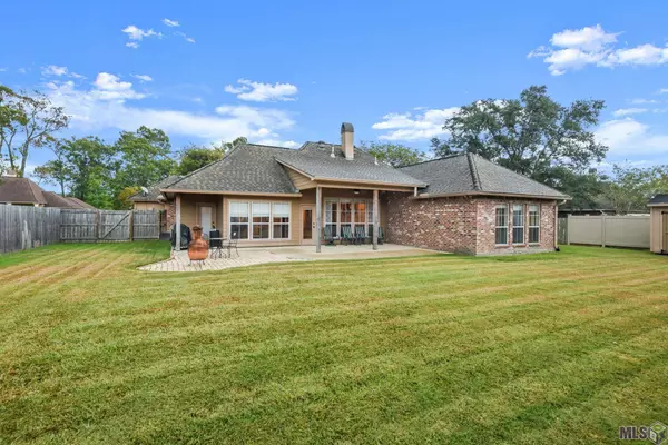 9654 MARGAUX DR, Baton Rouge, LA 70817
