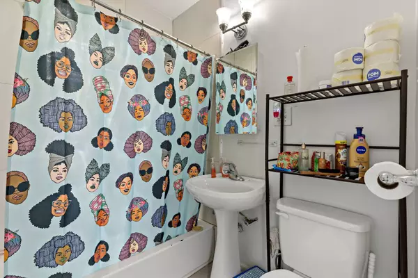 8130 S Marshfield AVE, Chicago, IL 60620