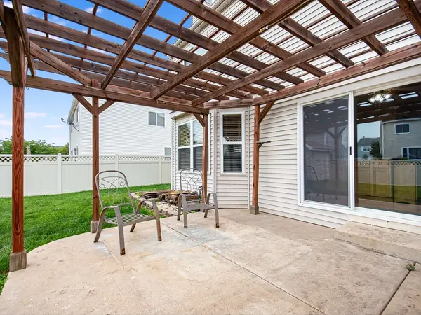 6312 Colton Ridge CT, Plainfield, IL 60586