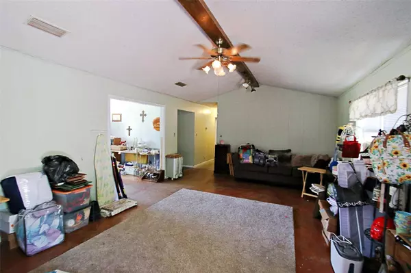 249 Rs County Road 3417, Emory, TX 75440