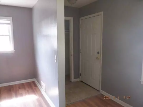 3040 Mt Olivet Road, Kalamazoo, MI 49004