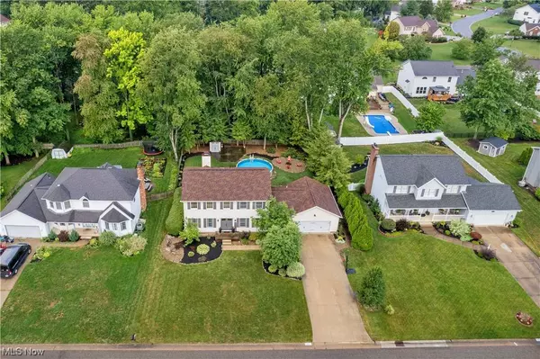 6465 Harborview AVE NW, Canton, OH 44718