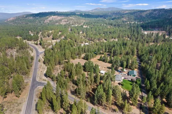 6226 W Whitmore Hill Rd, Deer Park, WA 99006