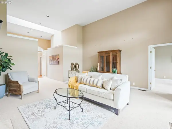 15785 NW SAINT ANDREWS DR, Portland, OR 97229