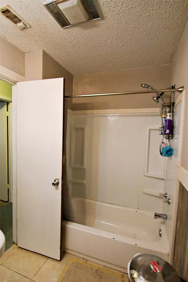 249 Rs County Road 3417, Emory, TX 75440