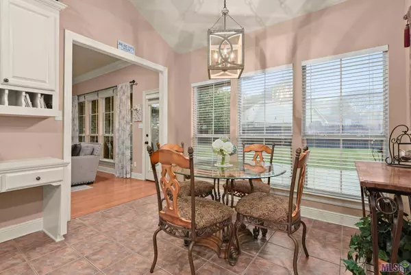 9654 MARGAUX DR, Baton Rouge, LA 70817