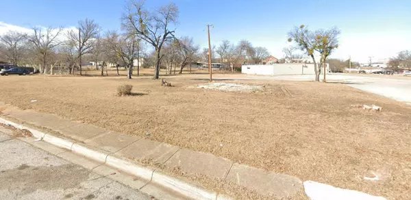 1715 E Leuda Street, Fort Worth, TX 76104