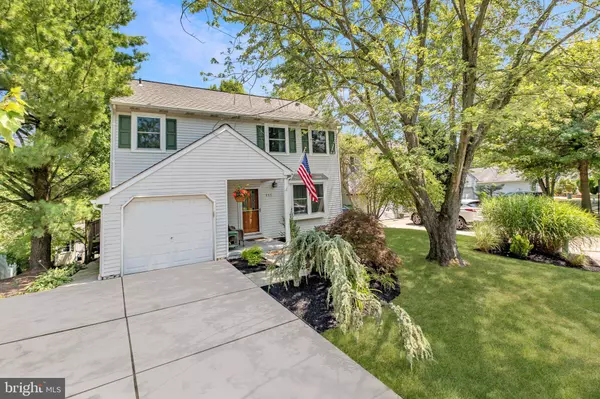 111 WHITE BIRCH CT, Cherry Hill, NJ 08003