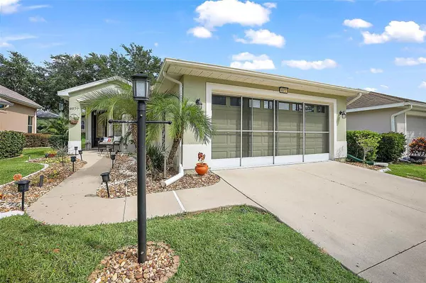 4977 RAINBOW TROUT RD, Tavares, FL 32778