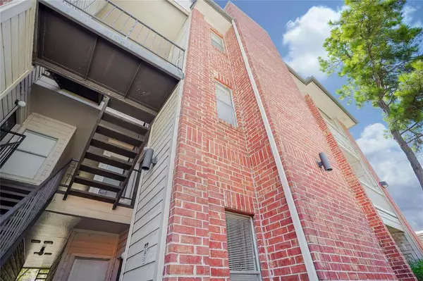 4041 Law ST #612, Houston, TX 77005