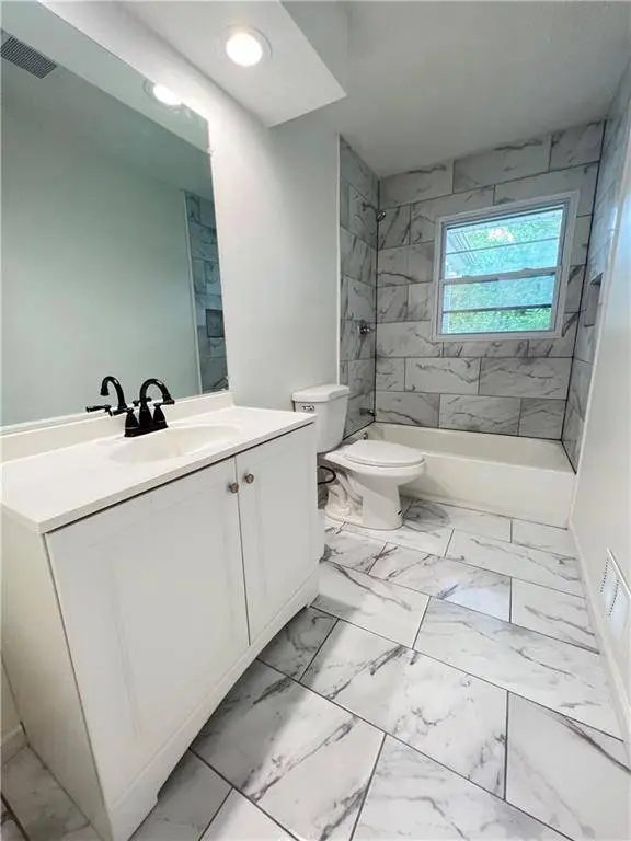 12812 Corrington AVE, Grandview, MO 64030