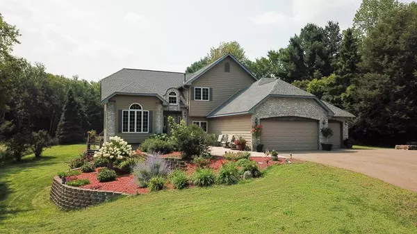 9605 57th ST N, Lake Elmo, MN 55042