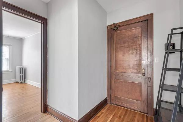 3939 Chicago AVE #103, Minneapolis, MN 55407