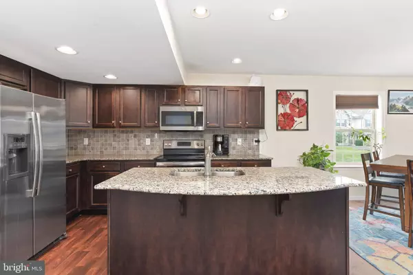 274 MELBOURNE LN, Mechanicsburg, PA 17055