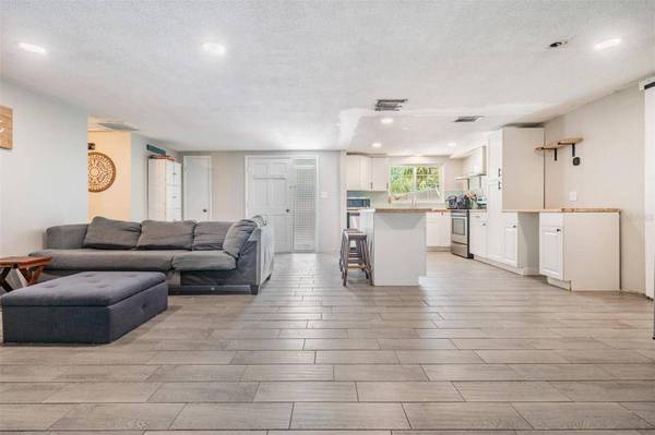 201 SOUTH ST, Palm Harbor, FL 34683