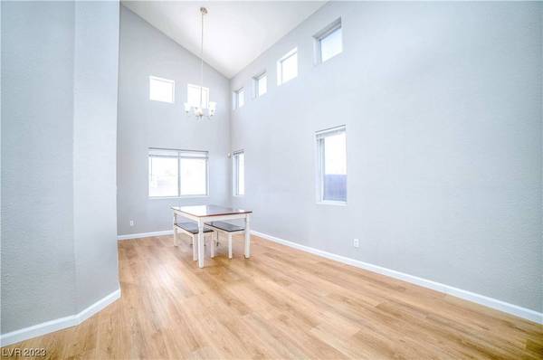 6717 Snake River Avenue, Las Vegas, NV 89130