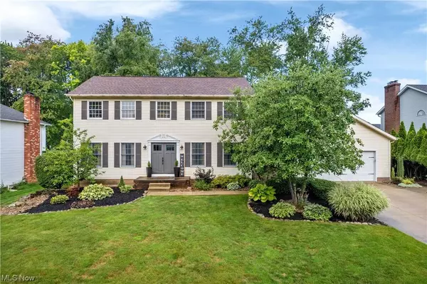 6465 Harborview AVE NW, Canton, OH 44718