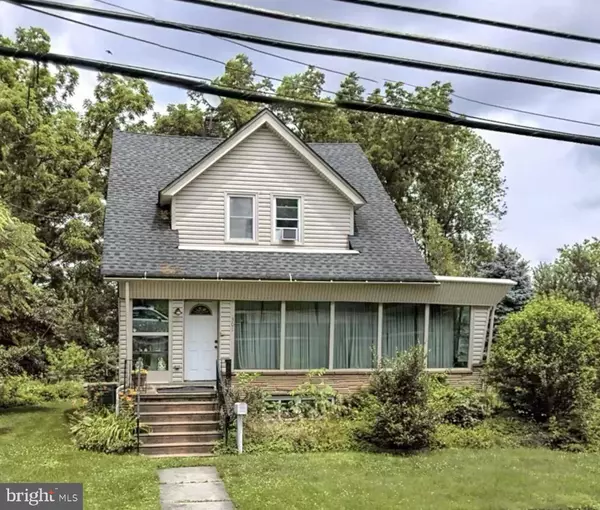 301 S CHURCH ST, Moorestown, NJ 08057