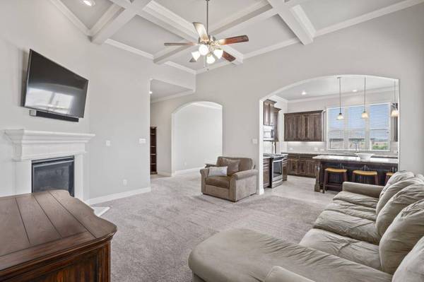 8301 Meadow Sweet Lane, Fort Worth, TX 76123