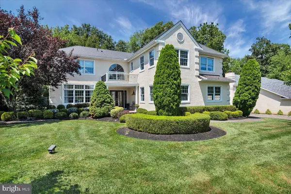 4 EN PROVENCE, Cherry Hill, NJ 08003