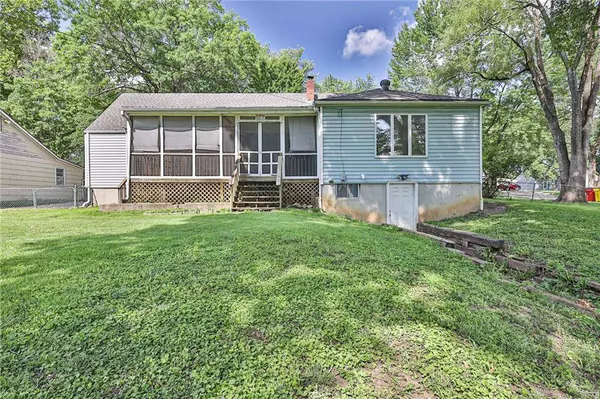 4433 S Cottage AVE, Independence, MO 64055
