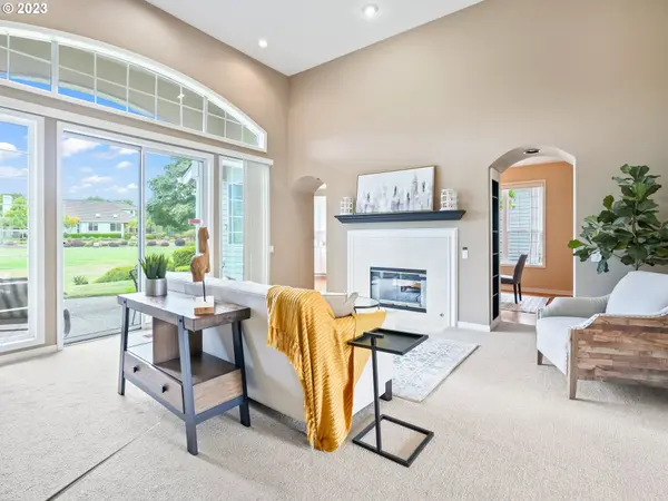 15785 NW SAINT ANDREWS DR, Portland, OR 97229