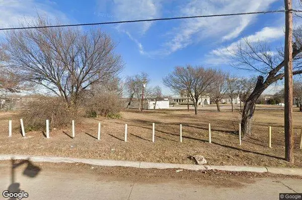 725 Exeter Street, Fort Worth, TX 76104