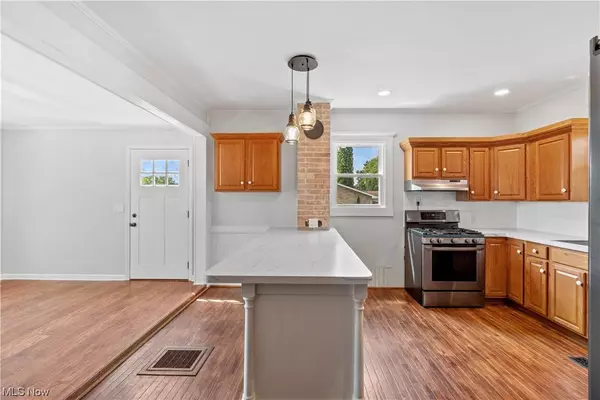 2215 Tremont AVE SW, Massillon, OH 44647