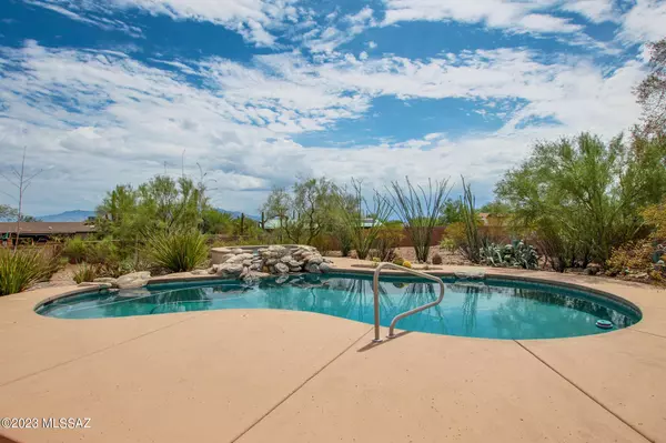 5521 W Placita Llanura, Tucson, AZ 85745