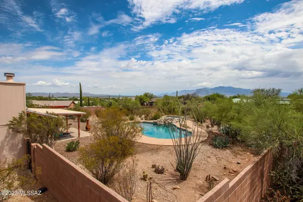 5521 W Placita Llanura, Tucson, AZ 85745