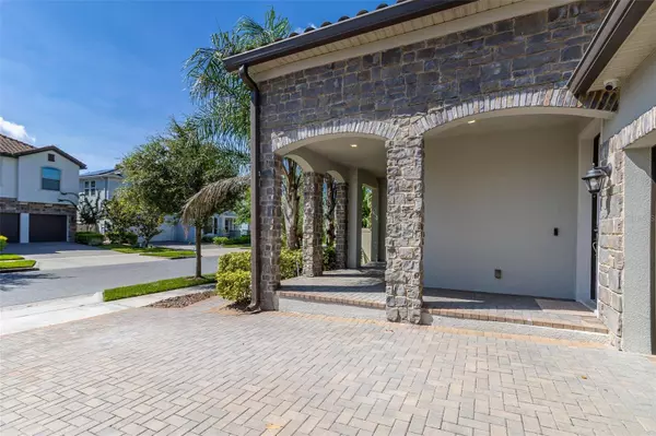 8378 VIVARO ISLE WAY, Windermere, FL 34786